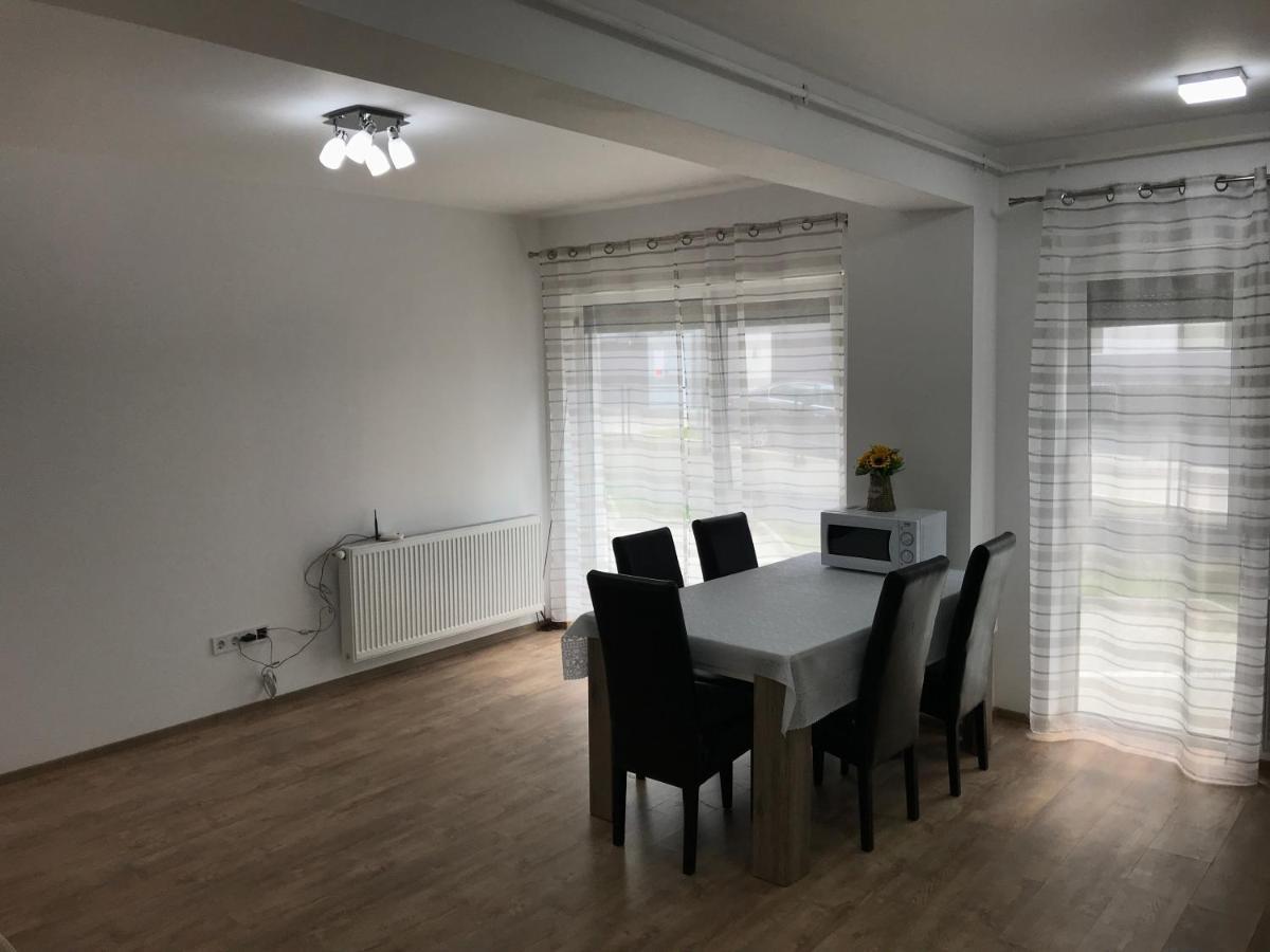 R&S Apartment Cluj-Napoca Ngoại thất bức ảnh